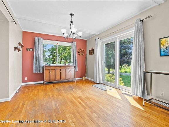 5th image of 9724 Garrison Rd