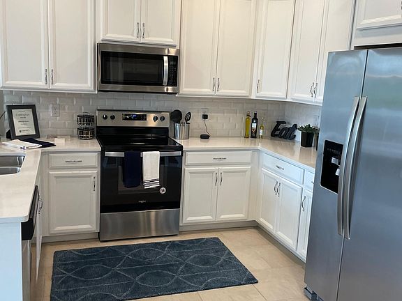 Picture of "model" kitchen. House completion expected in early August.