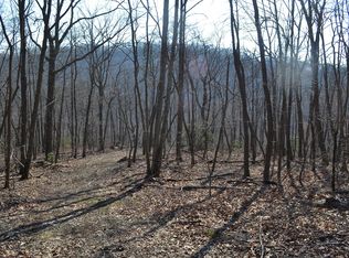 Holloway Ridge Rd, Pikeville, TN 37367