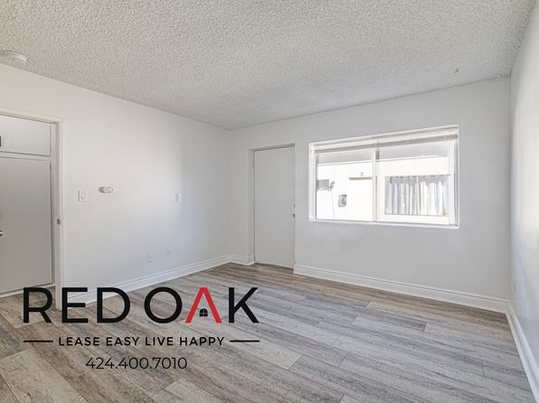 1305 Griffith St #2