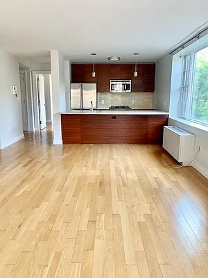 Rented by BARNES New York | media 9