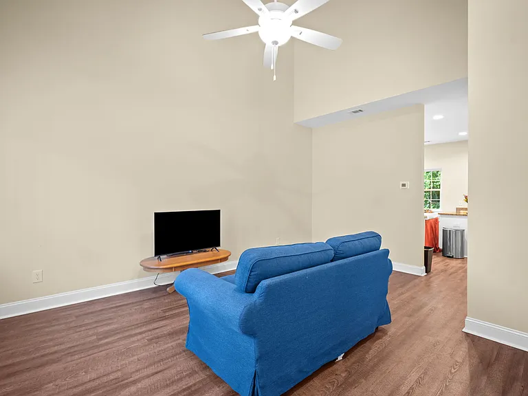 222 Admiration Ave — Photo 7