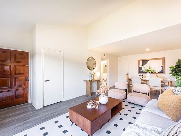 5th image of 233 W Mission Rd APT C