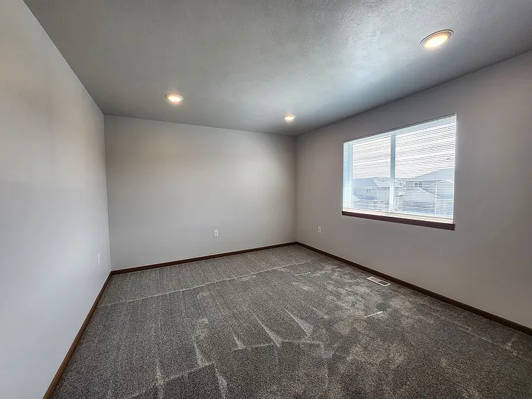 Sundance Ridge / Radiant Place — Photo 13