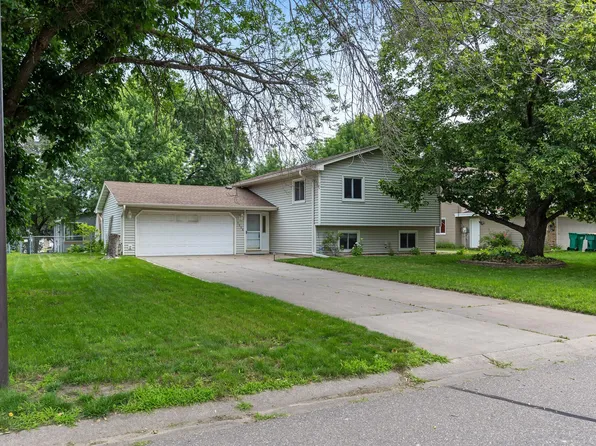 7608 83rd Ave N, Brooklyn Park, MN 55445