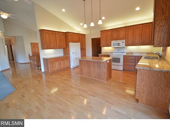 3rd image of 10617 Lanesboro Way