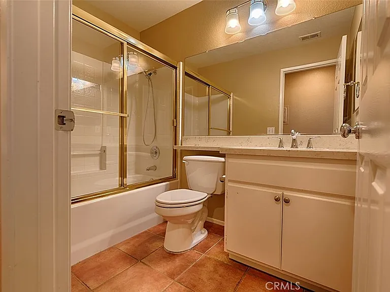 8015 E Treeview Ct — Photo 39