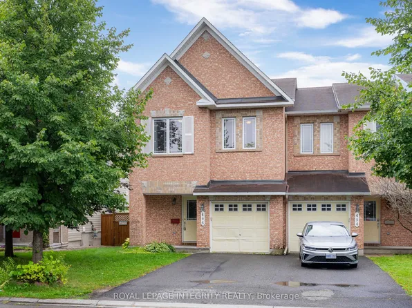 496 Temiskaming Cres, Ottawa, ON K2J 0V6