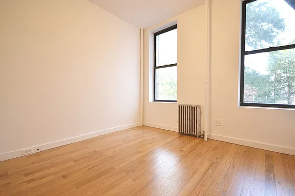 Rented by Bold New York | media 3