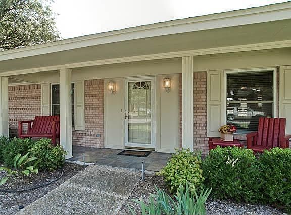 2nd image of 14025 Tanglewood Dr