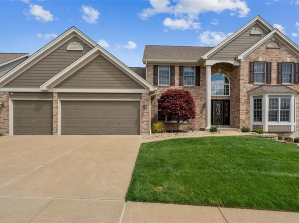13455 Sunset Meadows Ln, Saint Louis, MO 63128