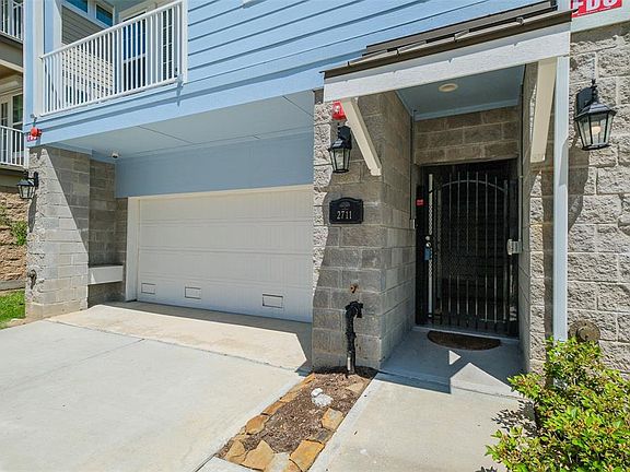 2nd image of 2711 Veranda Falls