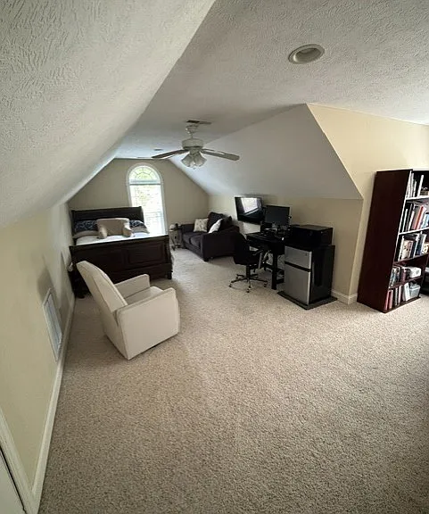 1 Aronimink Ln — Photo 40
