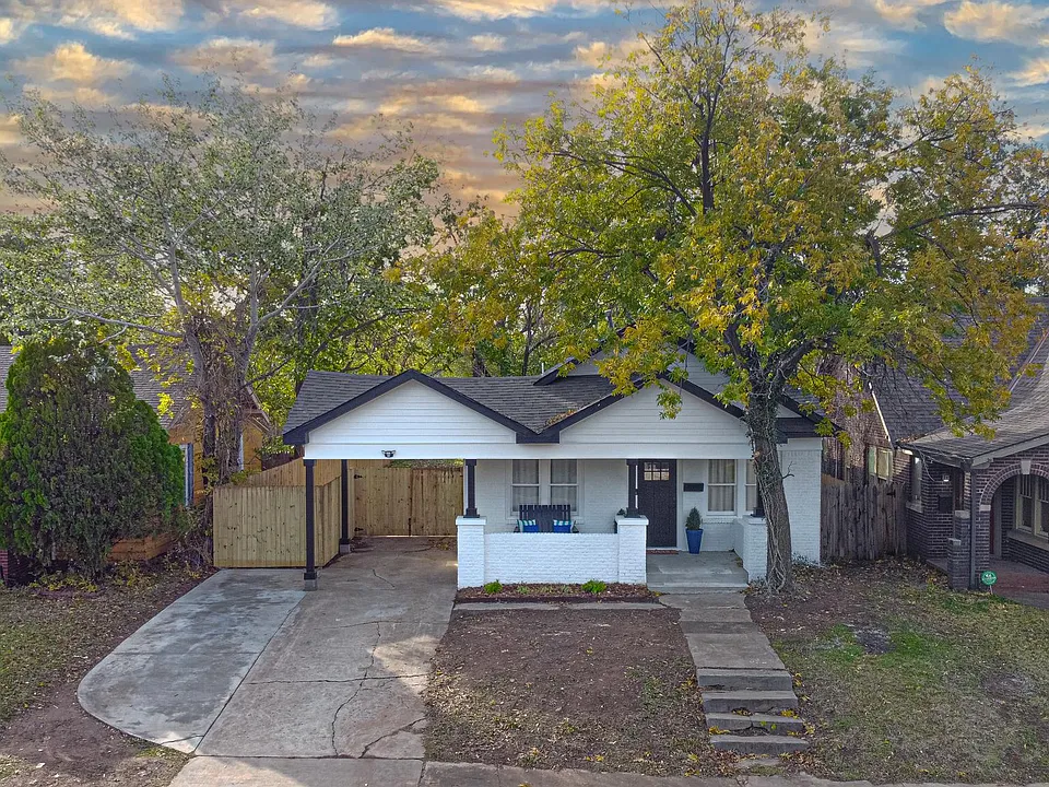 1620 NW 36th St