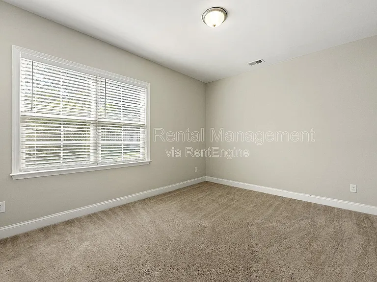 105 W Dixie Ave SE — Photo 19