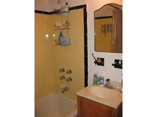 Rented by Royalton Realty | media 15