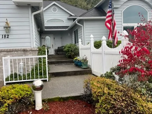 182 Strauss Ave, Winchester, OR 97495