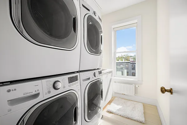 Sold by Compass | media 26