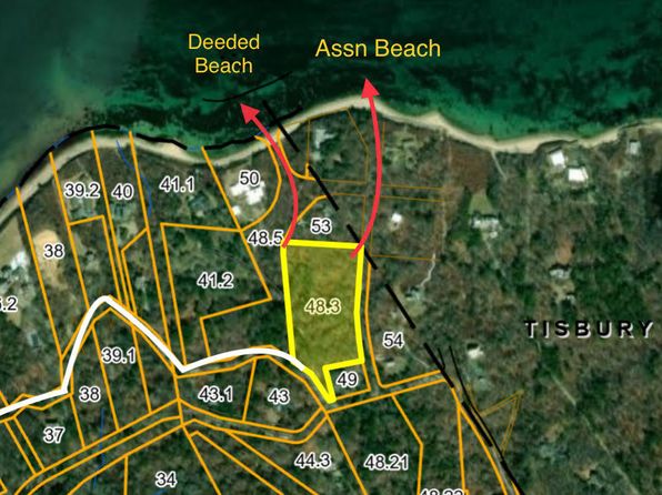 11 Beach Pebble Rd, West Tisbury, MA 02575