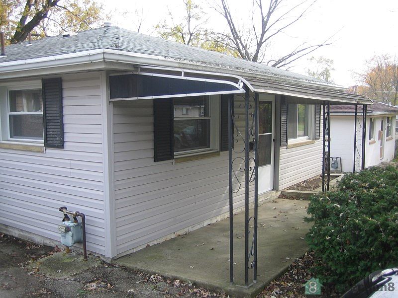 1st image of 2428 Alpena Ave