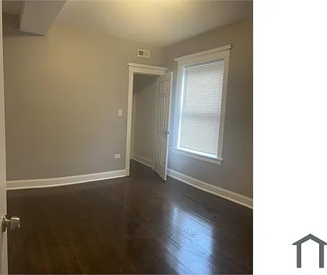 7701 S Green St #1 — Photo 3