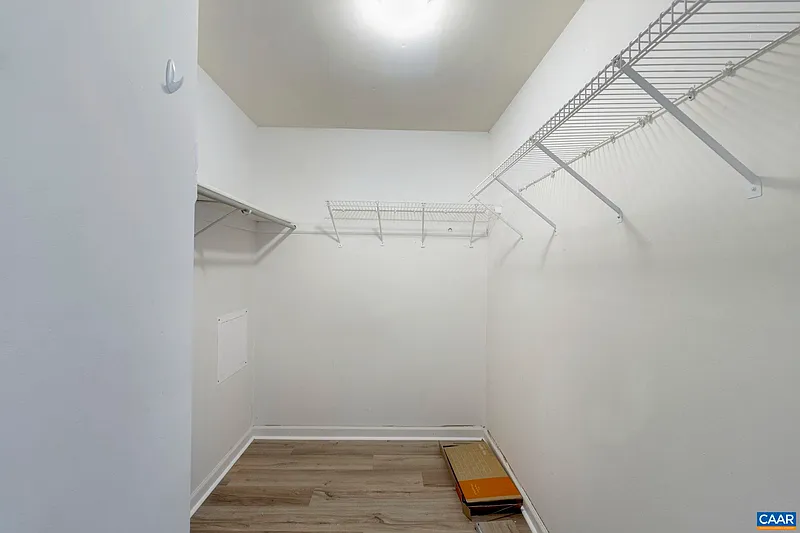 Thumbnail 16