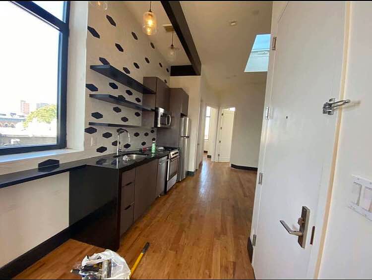 1st image of 277 Irving Ave #4R