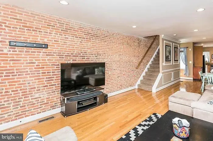 743 E Fort Ave — Photo 10