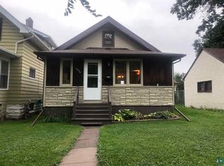 4224 W 8th St, Duluth, MN 55807