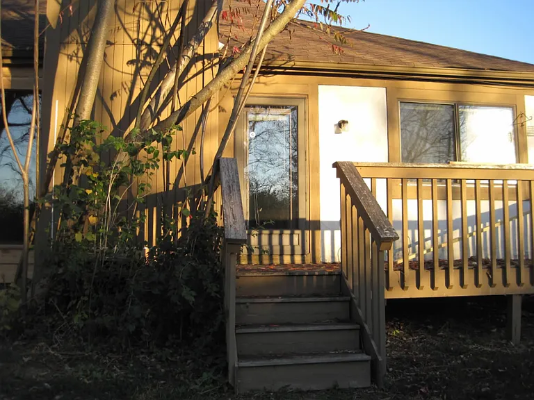 6385 Chippenhook Ct — Photo 2