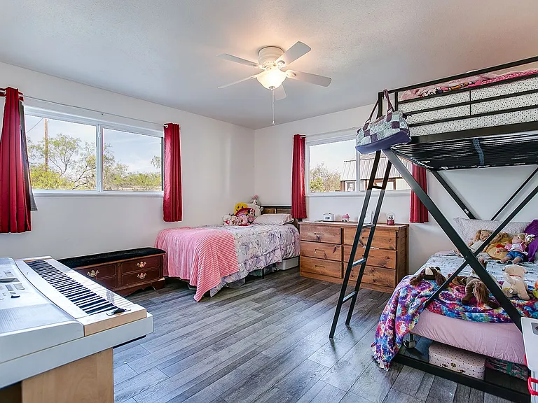 1510 Loop Dr — Photo 26