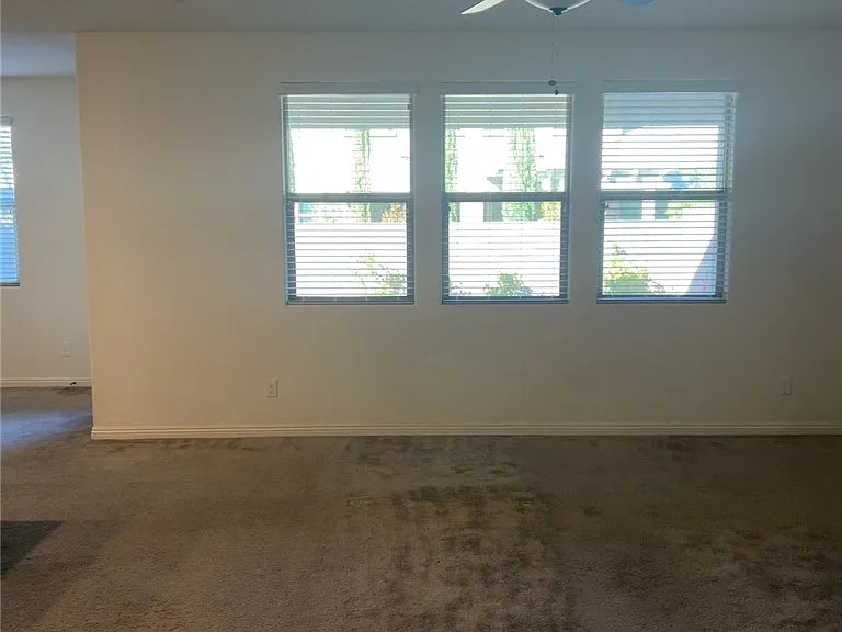 910 Cherry Glen Pl — Photo 12