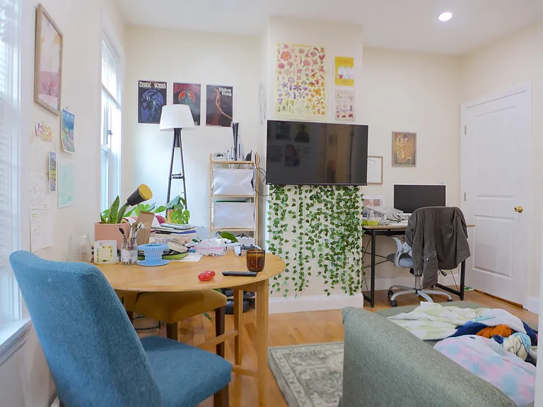 10 Smythe St #1 — Photo 3