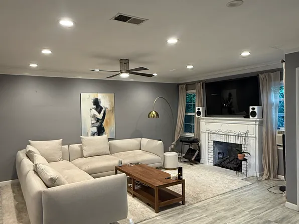 (undisclosed Address), Los Angeles, CA 90066