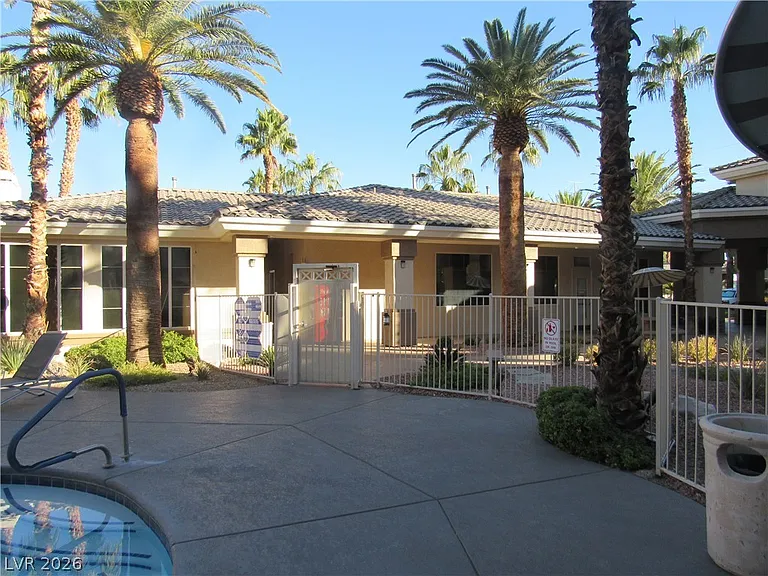 7115 S Durango Dr #304 — Photo 25
