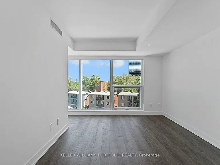 609 Sherbourne St #407 — Photo 7
