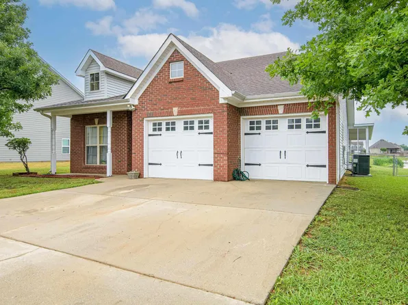 1005 Pilgrim Ln, Montevallo, AL 35115