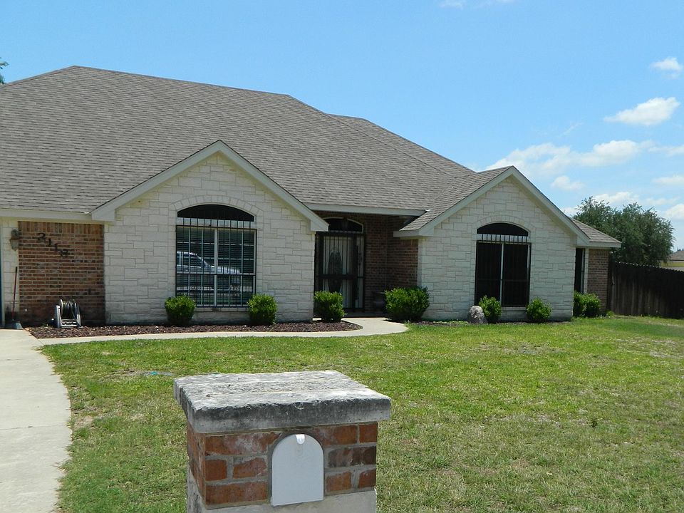 1st image of 3116 Oakridge Blvd
