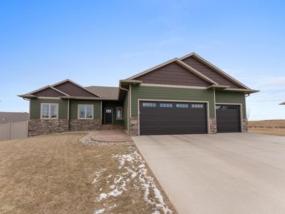 5917 W Whistler Ct, Sioux Falls, SD, 57107