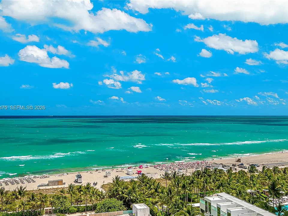 2301 Collins Ave #1440