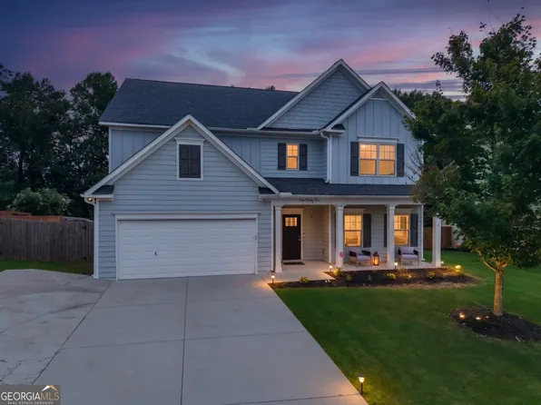 135 Cherokee Reserve Cir, Canton, GA 30115