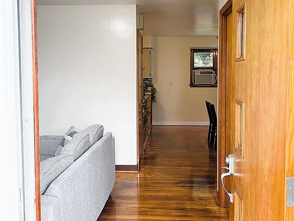 4th image of 4405 Lehigh Dr