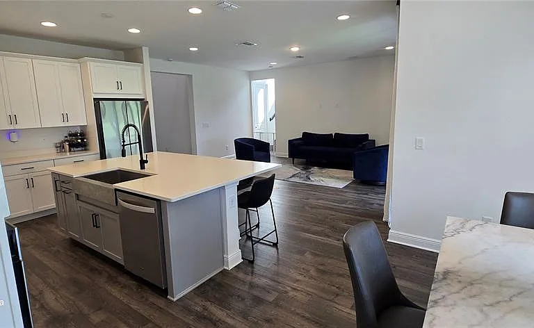 18410 Blue Heron Cir — Photo 16