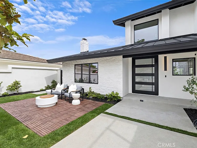6 Monterey Cir — Photo 4