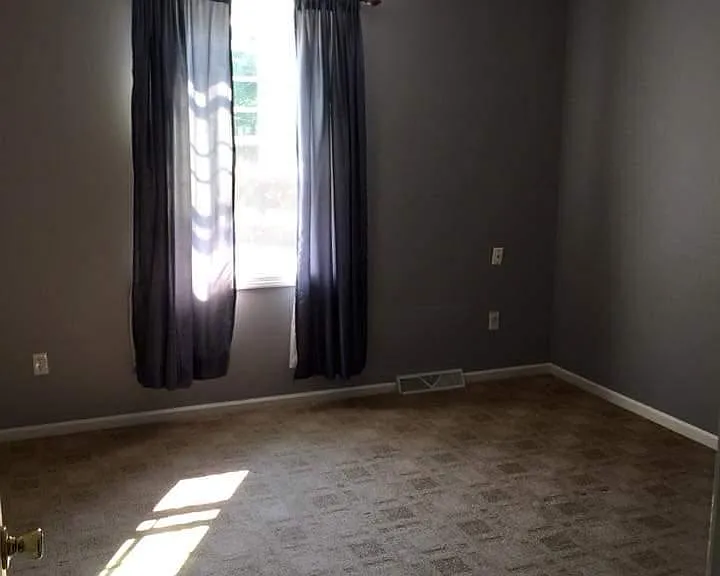 531 Elk Cir — Photo 3