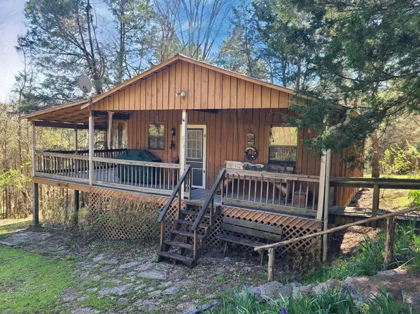 263 Rarick Ln, Gainesboro, TN 38562