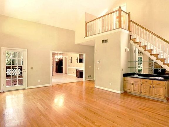 2nd image of Roswell Merritt Dr #240