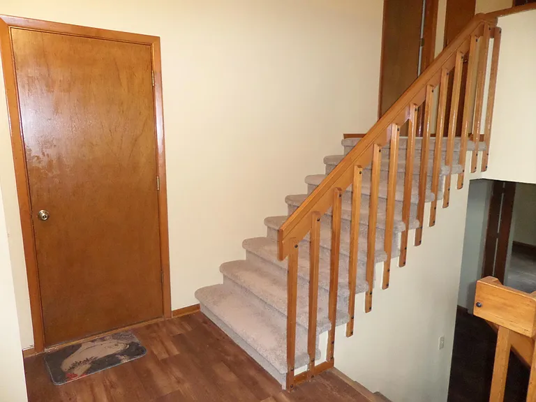 8135 Avens Cir — Photo 12