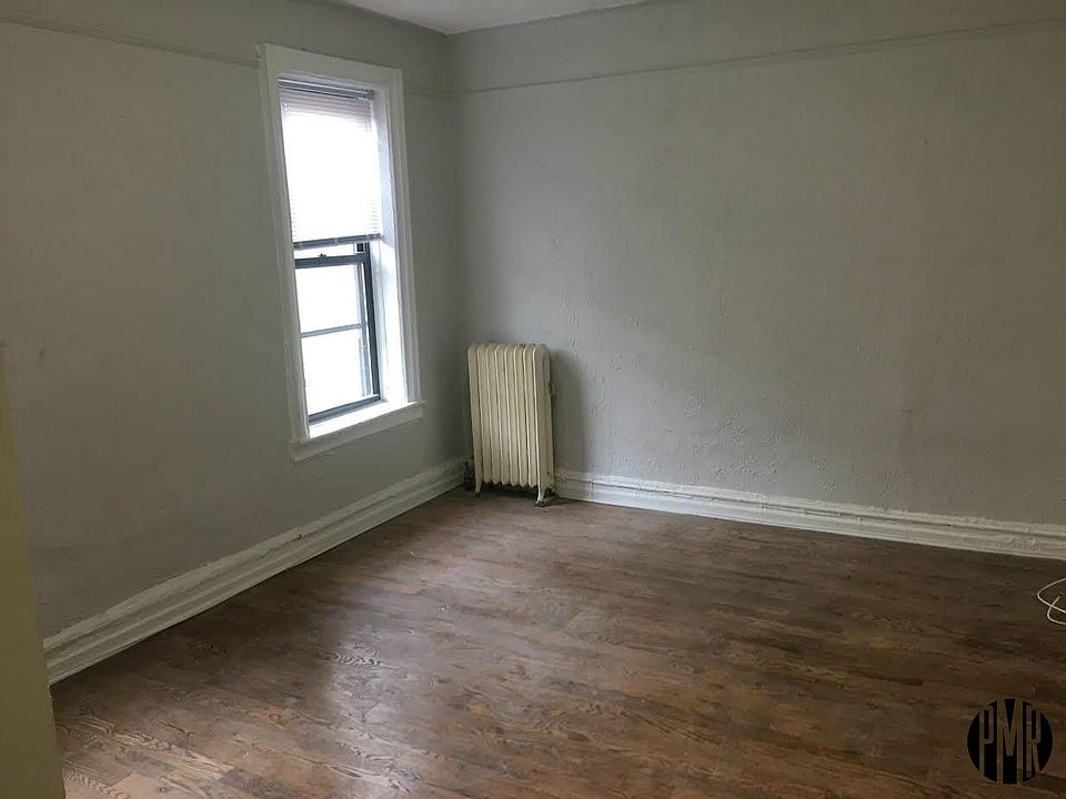 1st image of 327 E 22nd St #4D