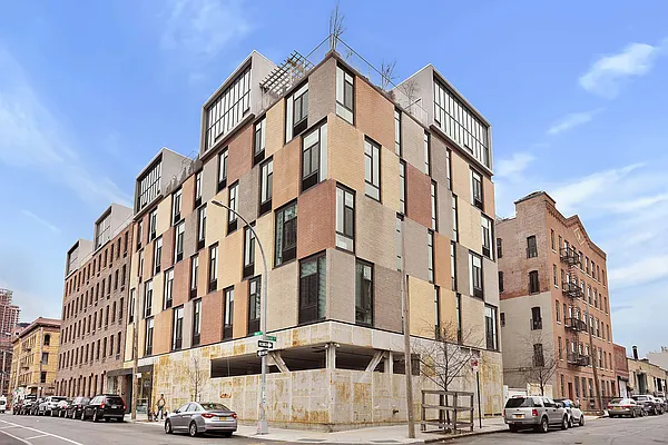 Rented by Compass | media 14